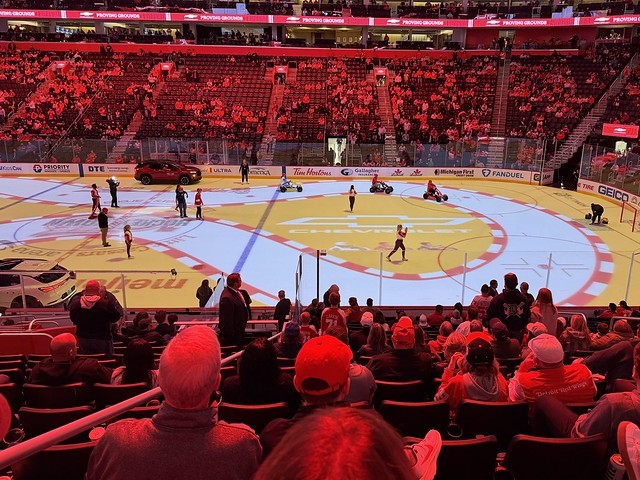 This was a really funny intermission race