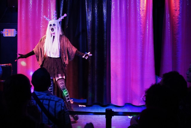 Drag Alien