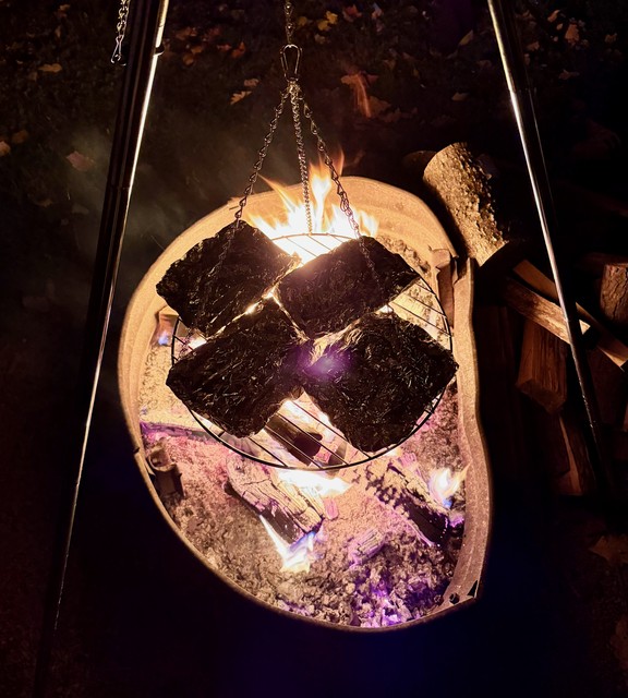 Waitin on them fixins